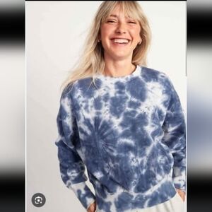 Old Navy Blue and White Tie-Dye Top